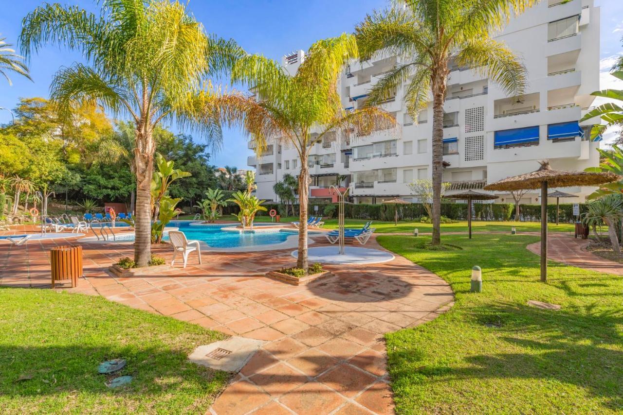 Modern Studio In Medina Garden - Puerto Banus Marbella Kültér fotó