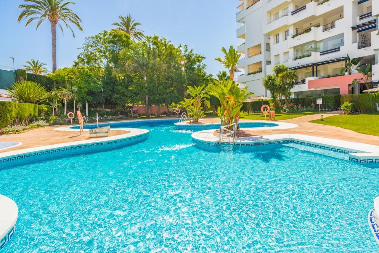 Modern Studio In Medina Garden - Puerto Banus Marbella Kültér fotó