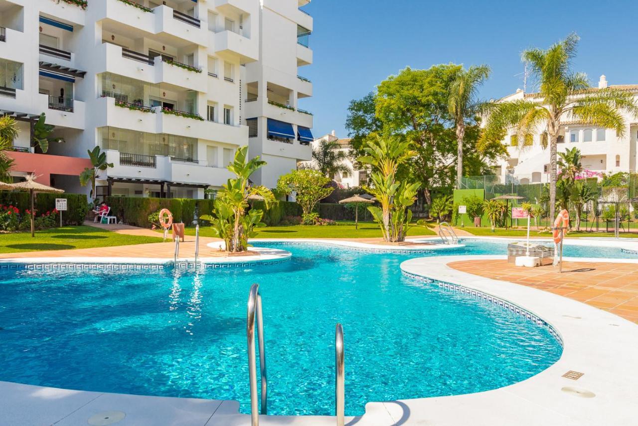 Modern Studio In Medina Garden - Puerto Banus Marbella Kültér fotó